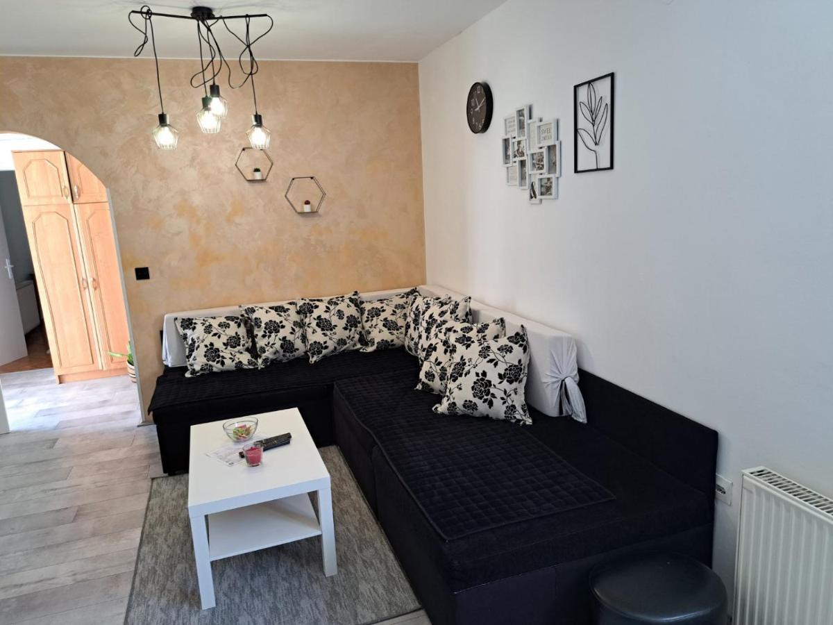 Stefan Apartman Новий Сад Екстер'єр фото